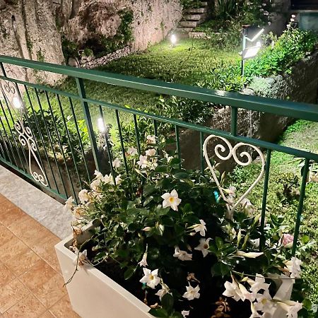 Minori Palace De Luxe Apartment Eksteriør bilde