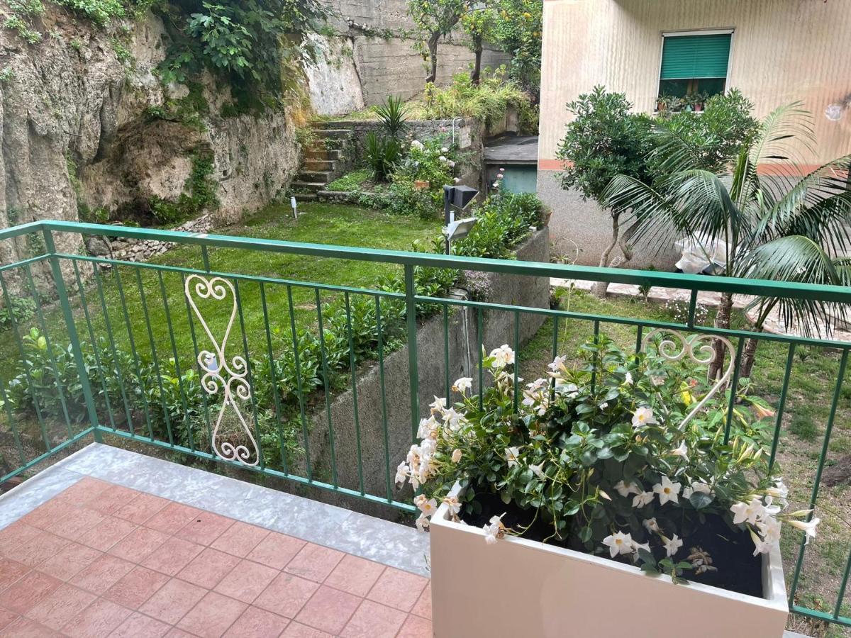 Minori Palace De Luxe Apartment Eksteriør bilde